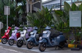Koleksi Terbaru Vespa Hadir di Pondok Indah Mall 2, Vespa LX dan Vespa Officina 8